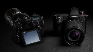 what does a mirrorless camera mean