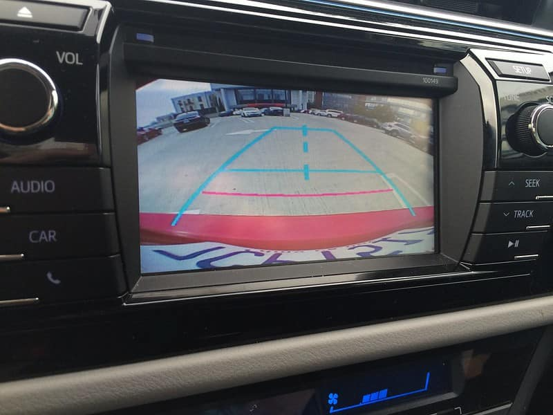 how to wire a backup camera