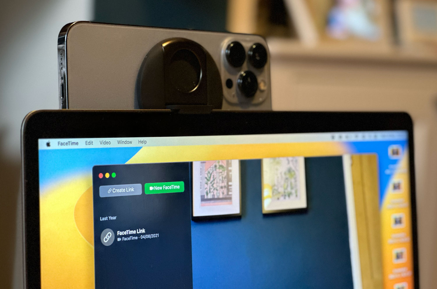 how to use camera on mac