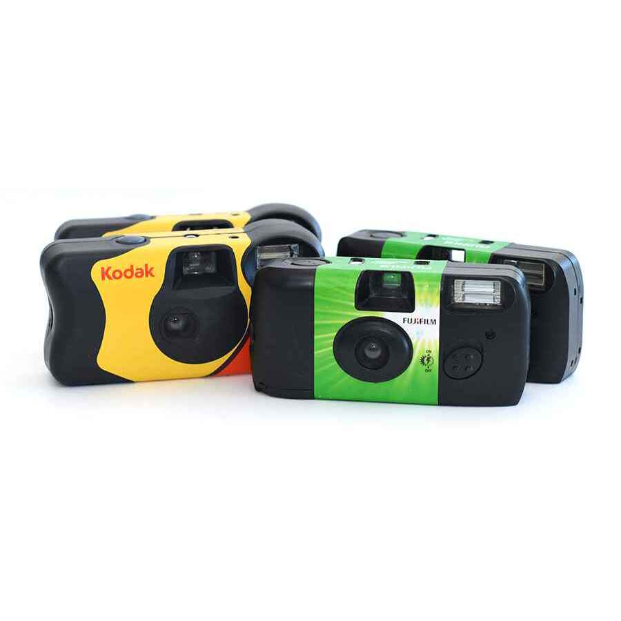 Explore the allure of disposable camera pictures插图3