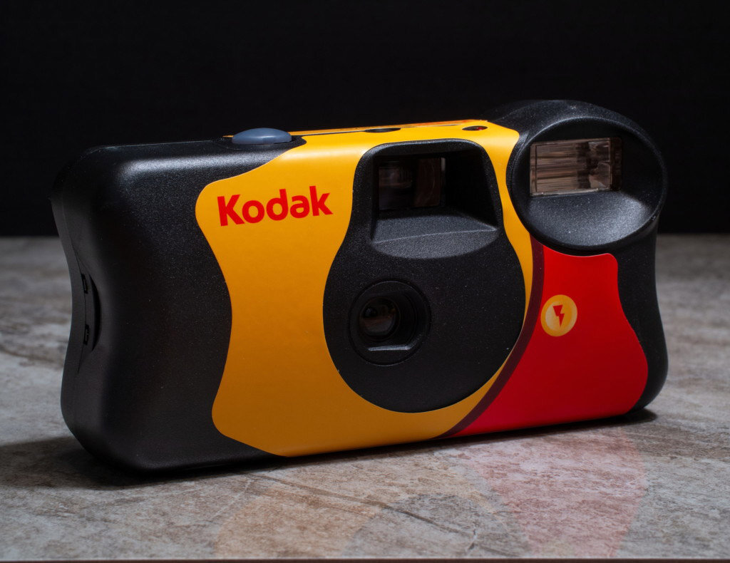 The Kodak Disposable Camera: A Journey Through Time插图4